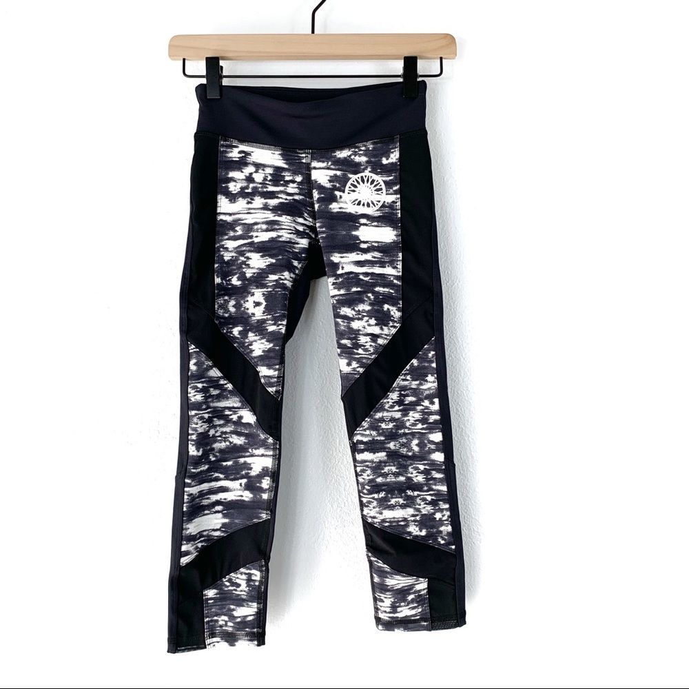 Soulcycle Women's Performance Crops W/Mesh Detail Size XS